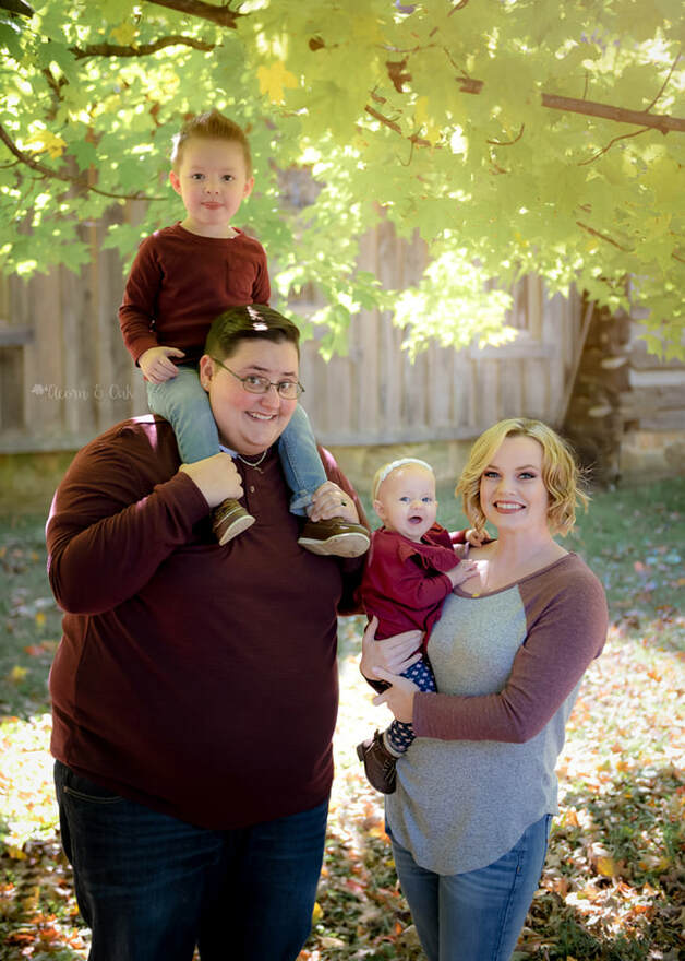 Acorn & Oak Photography | Ironton, OH - Ashland, KY - Huntington, WV | Family & Birth Photographer